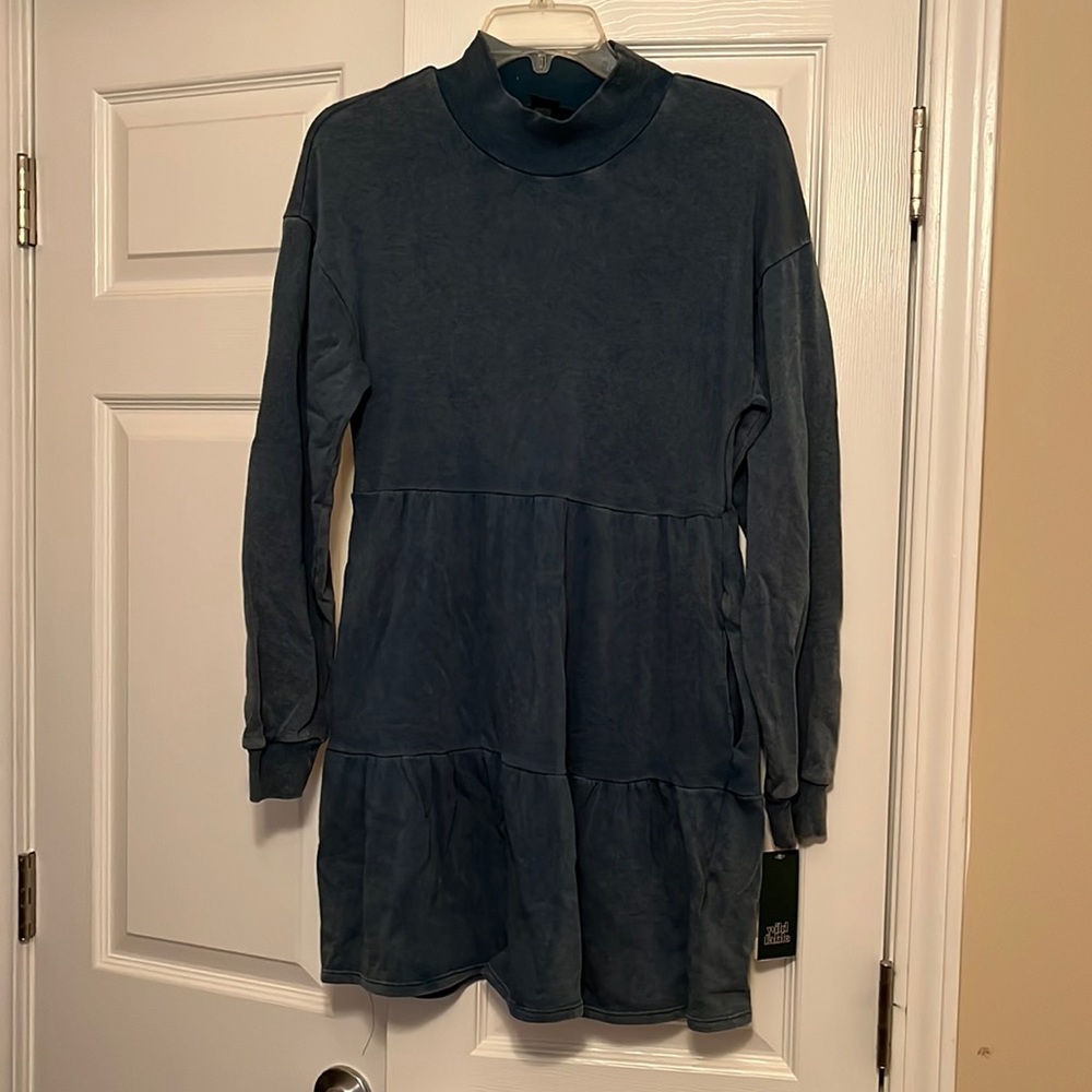 Dress with pockets